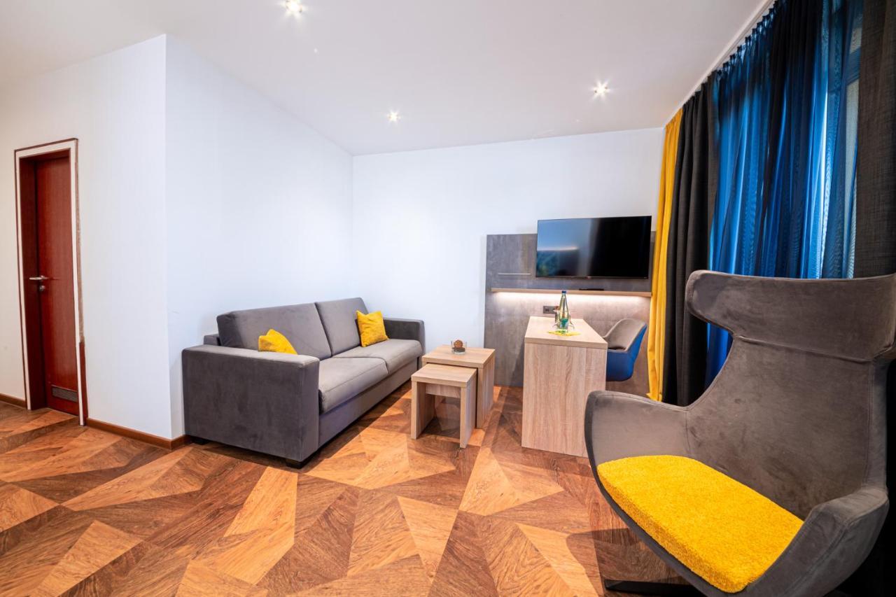Arotel Best Living Nuernberg מראה חיצוני תמונה